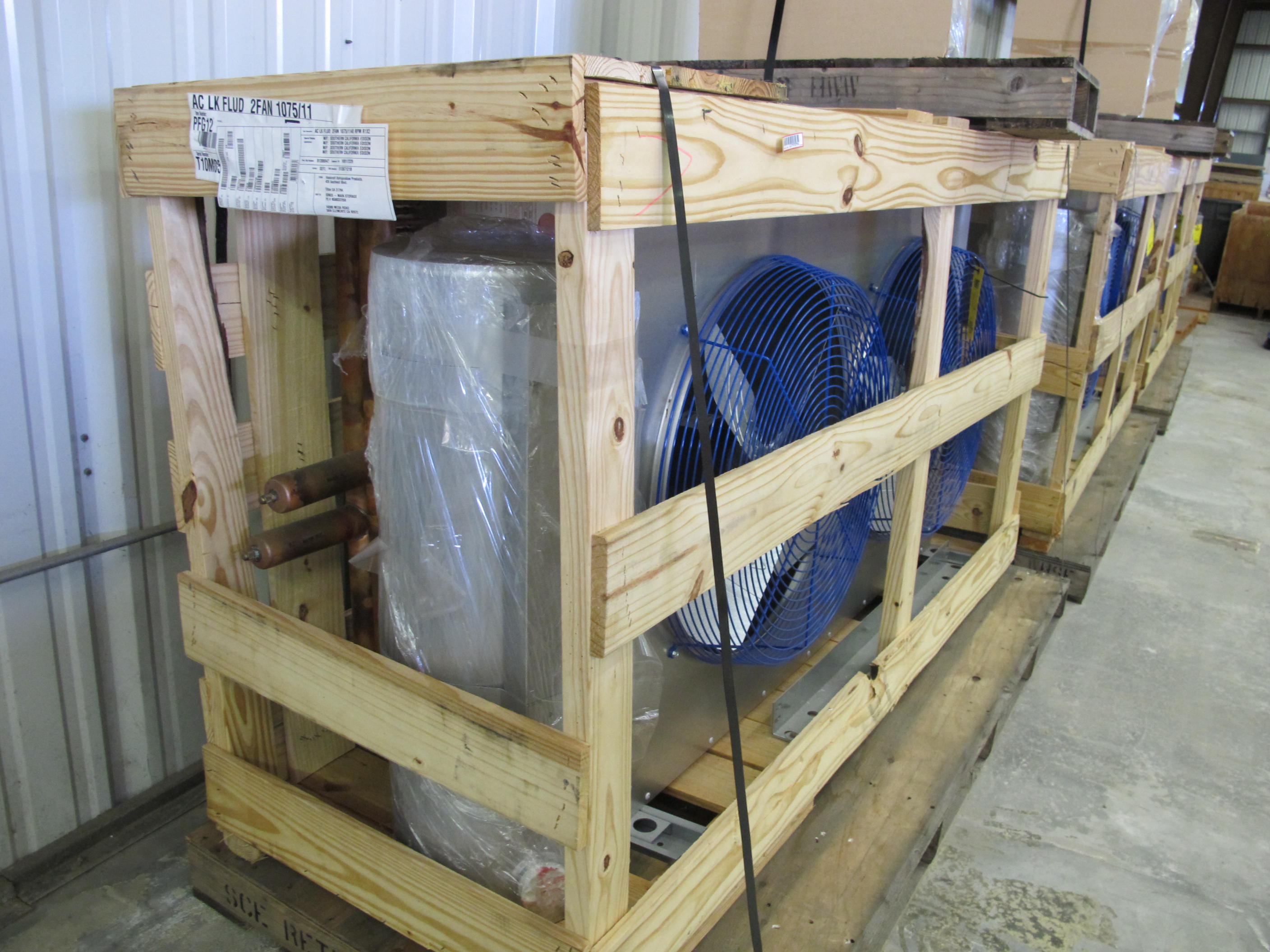 COOLER, DIRECT DRIVE DRY KIND, MODEL HCDC-12. EDPAC, COMPLETE PACKAGE. INCLUDES: WATER PUMP, CONTROL PANEL, FAN CYCLE CONTROLS, AND EXPANSION TANK. (W-44) LOADING & HANDLING FEE $25-